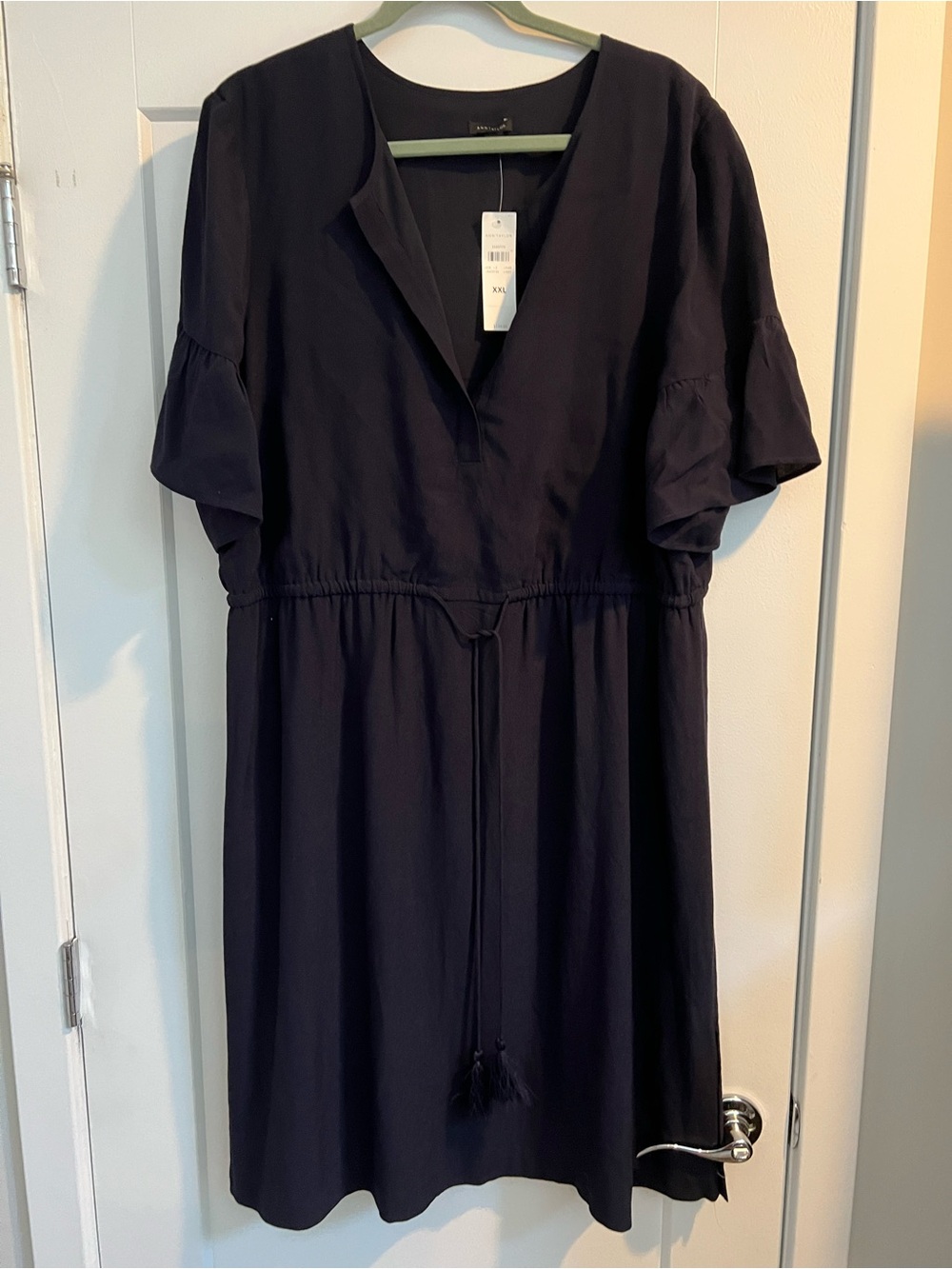 Ann Taylor Women's Navy V-Neck Drawstring Waist Dress with Pockets NWT size XXL